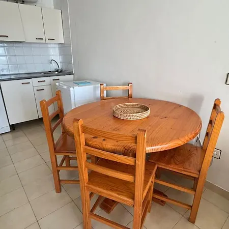 Appartement Meda Chica 2d Roses